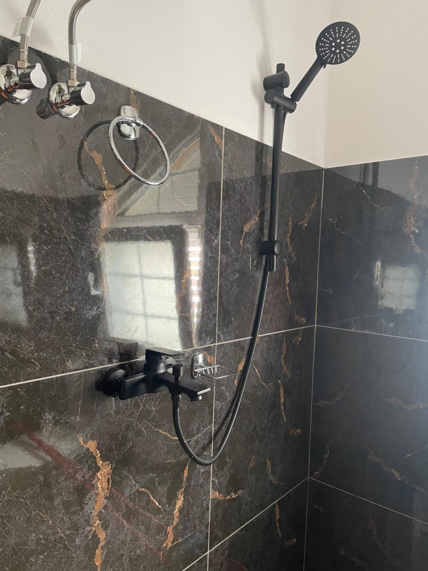 Riza Guest House Puke Экстерьер фото